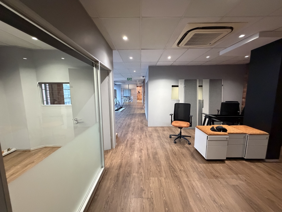 To Let Commercial Property for Rent in Green Point Western Cape